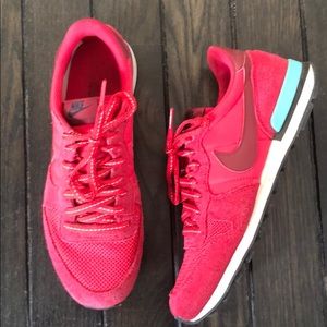 Nike internationalist Suede Running Shoes Sz 9.5